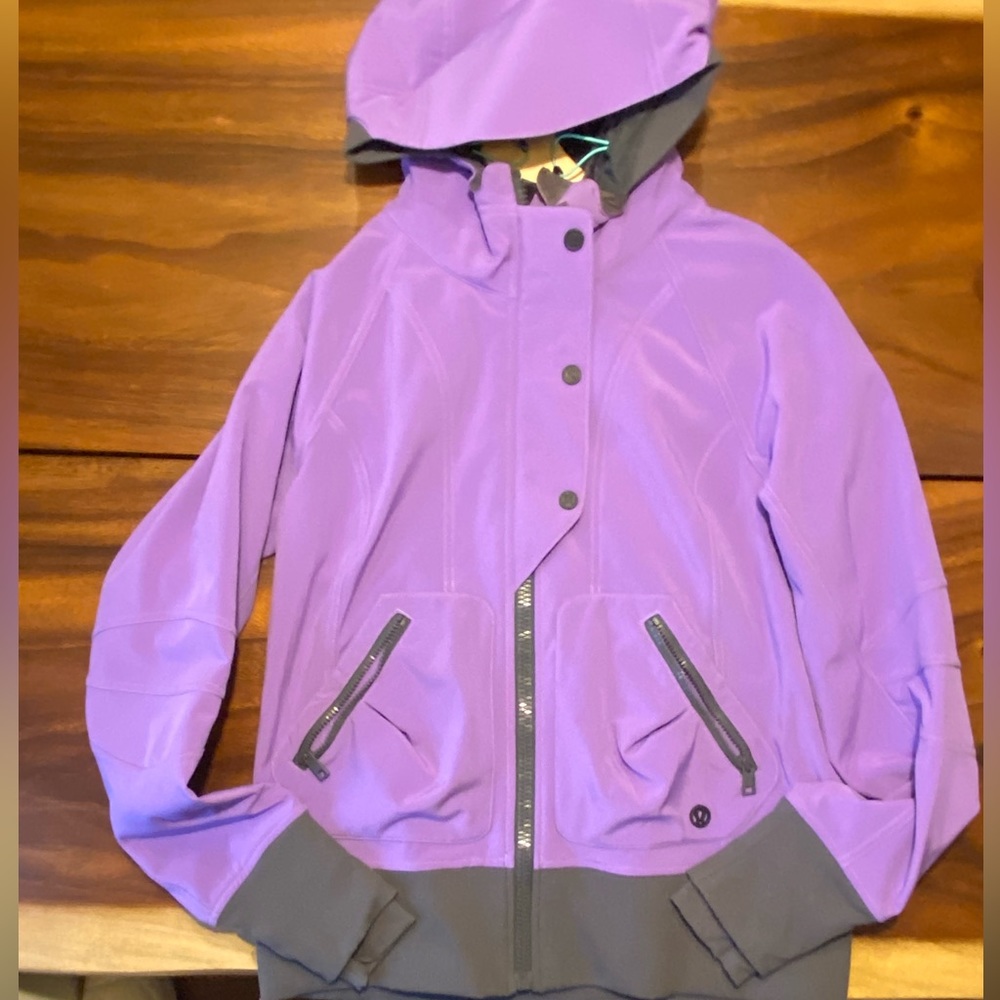 LULULEMON | Purple Waterproof Jacket Fleece lined Size M/L